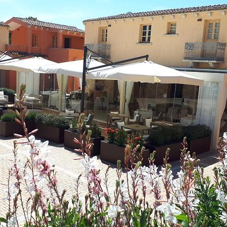 Hotel Borgo Smeraldo Arzachena Exterior photo